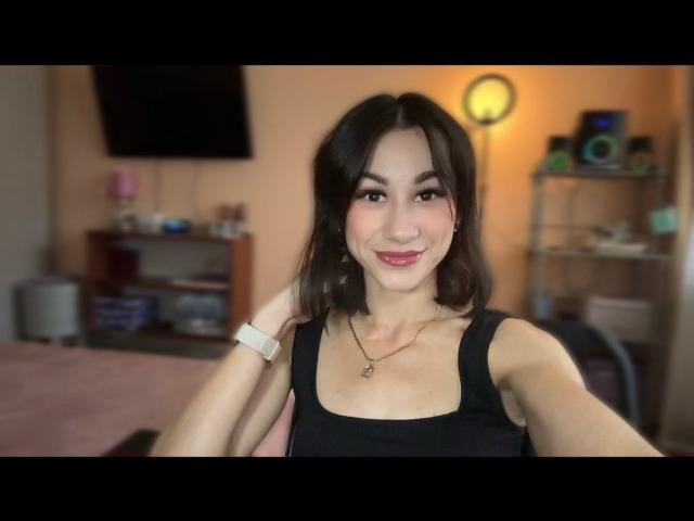 Welcome to cammodel profile for BerryBliss: Cooking