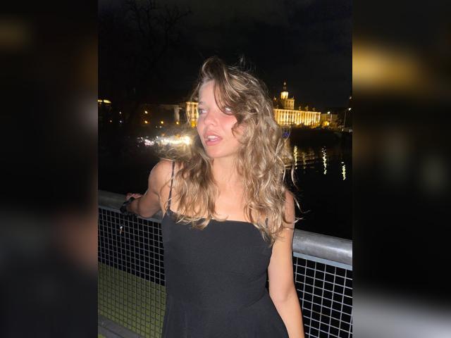 Adult chat with 75soWet01: Cosplay