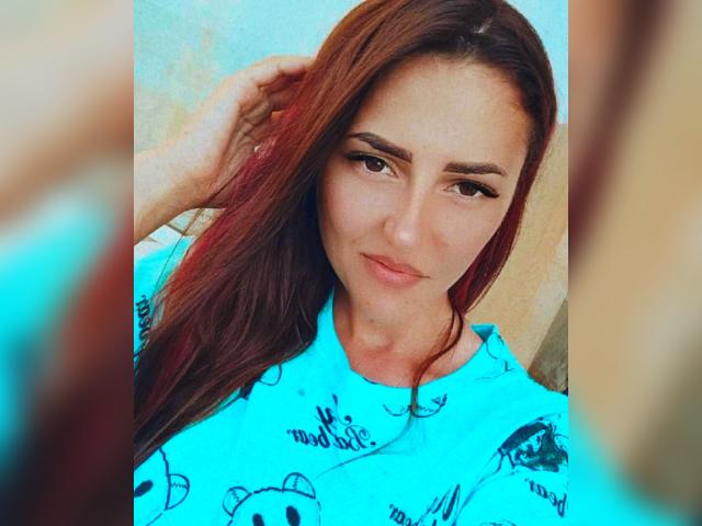 Welcome to cammodel profile for FoxInAction: Dancing