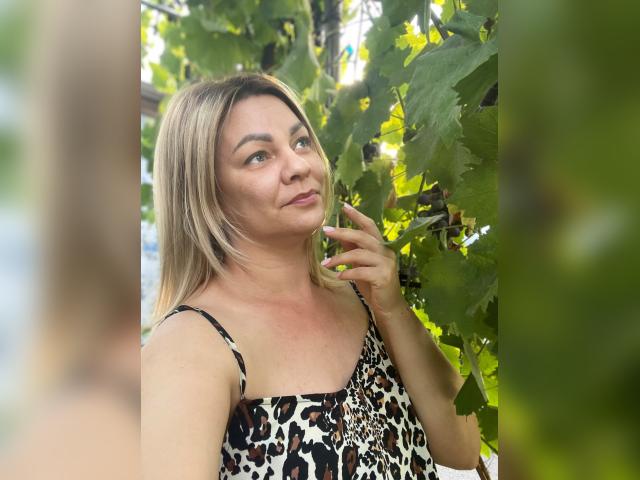 Welcome to cammodel profile for MolliTorres