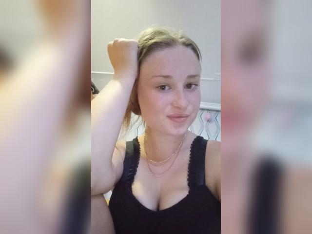 Welcome to cammodel profile for Malinka21