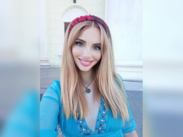 Why not cam2cam with MargoLin8643: Conversation