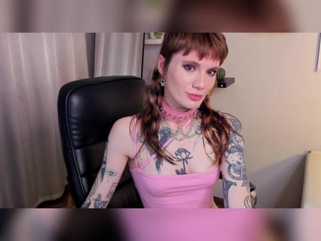 Welcome to cammodel profile for AngelaFog: Leather