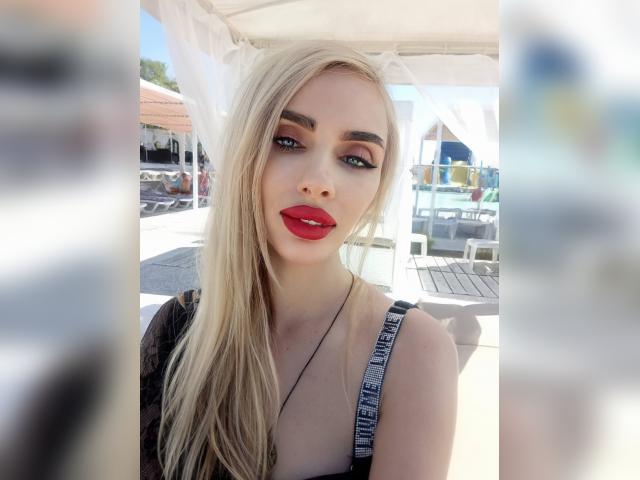 Welcome to cammodel profile for MargoLin8643: Dancing
