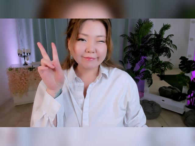 Adult chat with nazuchan: Lingerie & stockings