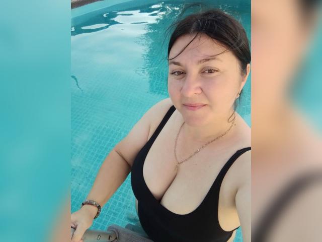 Adult chat with Lyizalamp