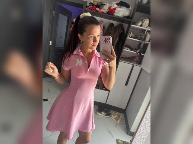 Why not cam2cam with UnbrokenX: Kissing