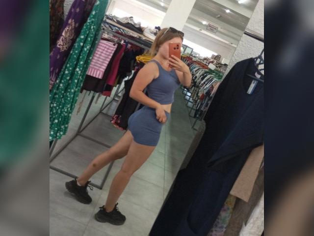 Adult chat with Malinka21