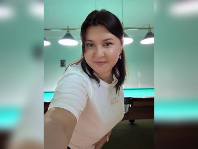 Welcome to cammodel profile for Lyizalamp