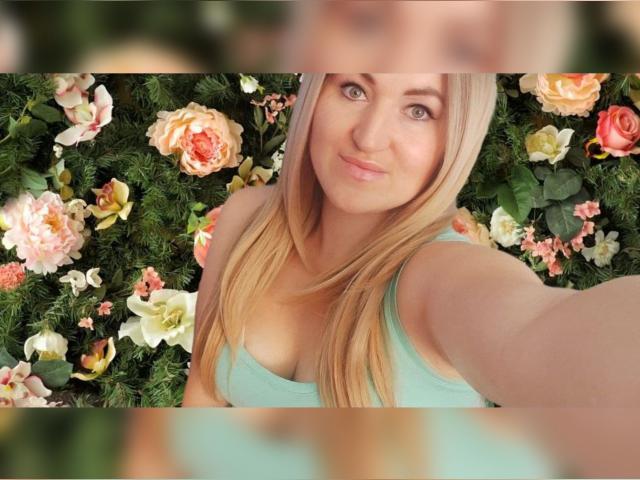 Welcome to cammodel profile for ZarinaSweet