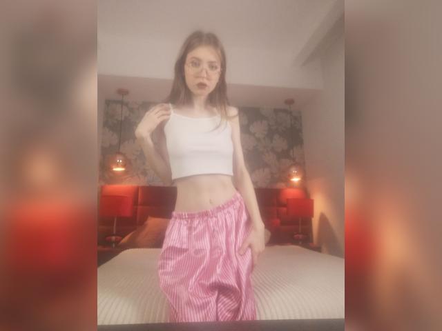 Why not cam2cam with GraceBlush: Toys