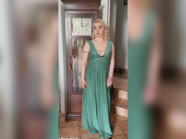 Why not cam2cam with GoldenAngel: Conversation