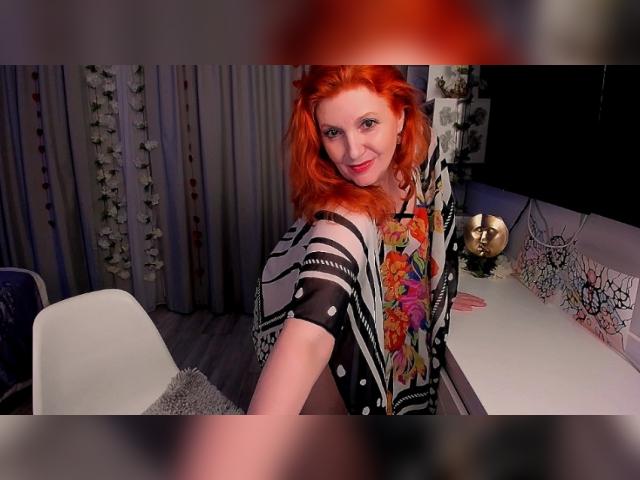 Welcome to cammodel profile for AlmazFireFoxOne: Leather