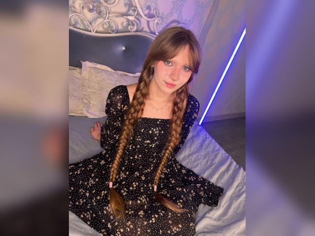 Welcome to cammodel profile for RoseGatte: Outfits