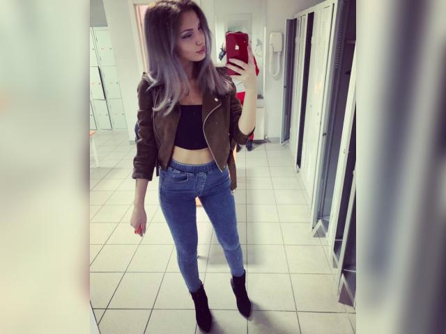 Watch cammodel BlondeinBlack: Make up