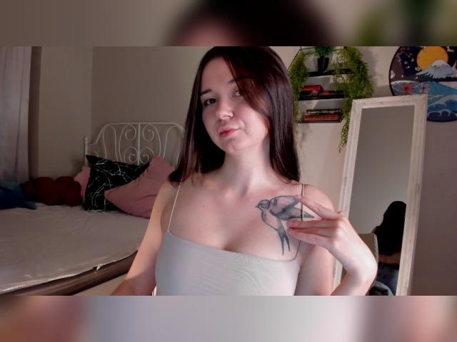 Welcome to cammodel profile for BettyDafoe: Leather