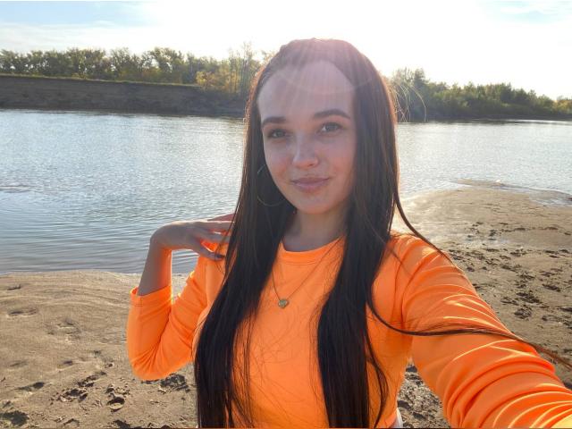 Welcome to cammodel profile for TinyFur: Travel