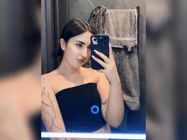 Adult chat with F1aye: Ask about my Hobbies