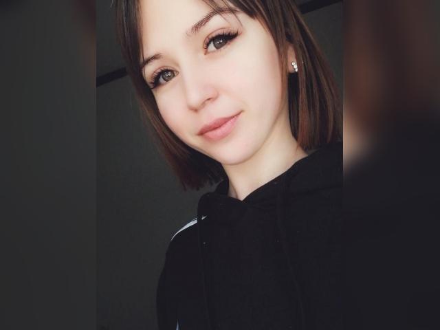 Welcome to cammodel profile for KaraB45: Fitness