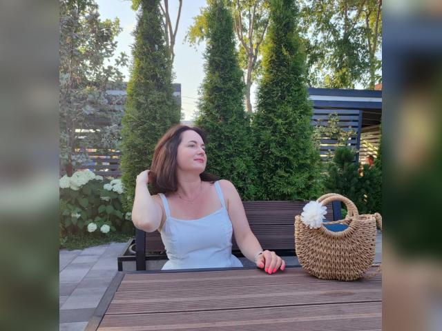 Welcome to cammodel profile for MarryMe: Travel