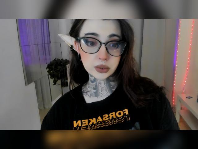 Adult chat with sweetiedixi: Outfits