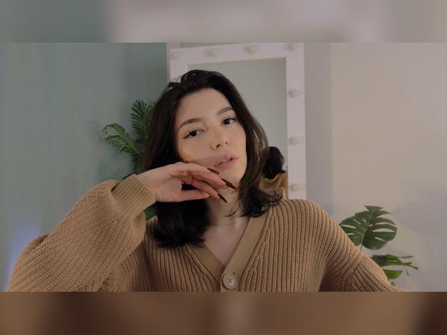Why not cam2cam with juliettaromani: Cooking