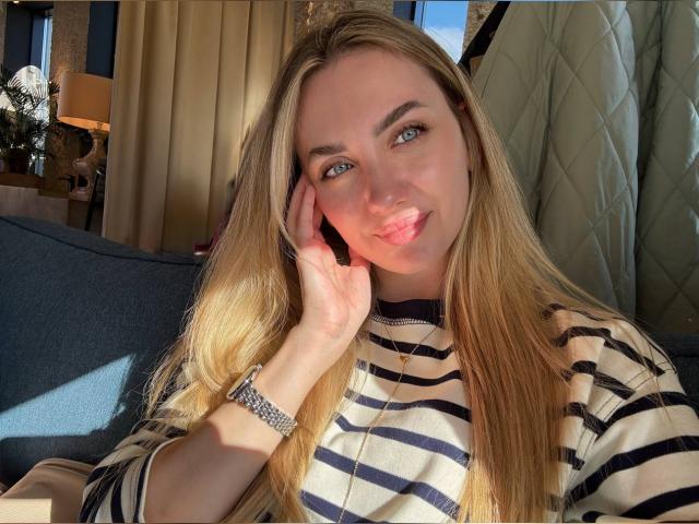 Adult chat with PassionLady: Travel