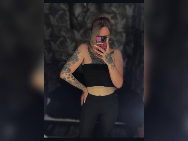 Why not cam2cam with 000FuNnyBunNy: Exercise