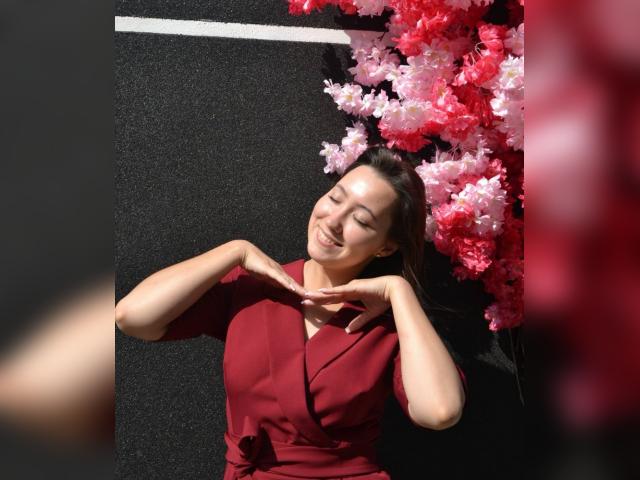 Adult chat with DreamyGirl