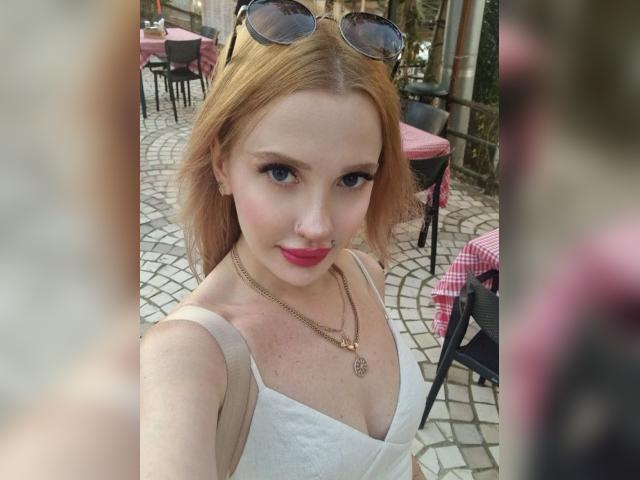 Welcome to cammodel profile for BlondieLisa