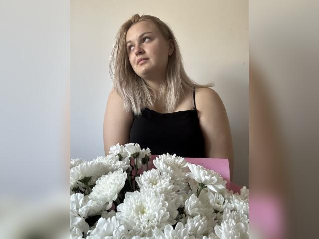 Why not cam2cam with PrettyNgirl: Conversation