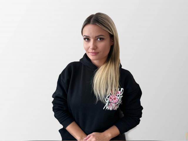 Why not cam2cam with LexiLure