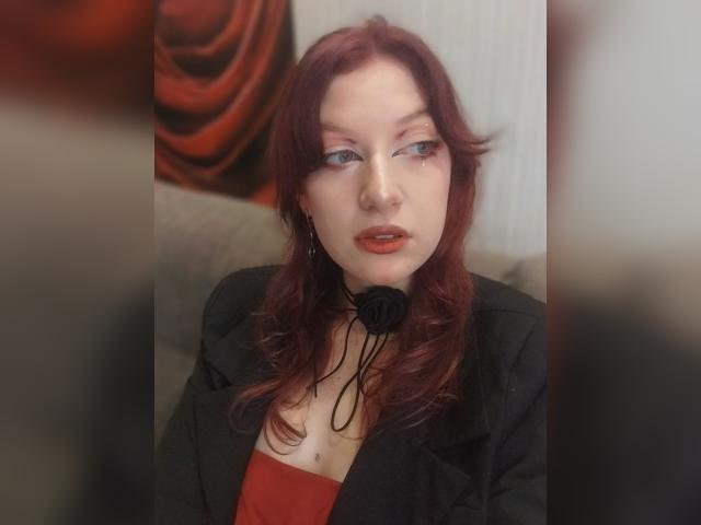 Welcome to cammodel profile for LilyEmber: Lingerie & stockings
