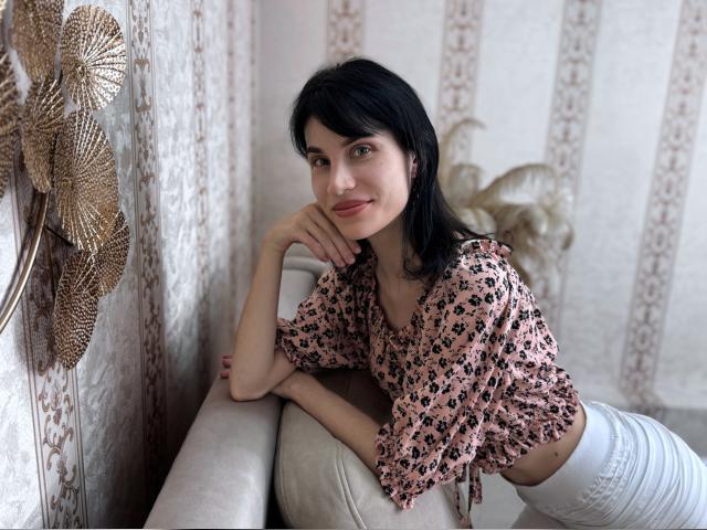 Why not cam2cam with DebraD41: Piercings & tattoos