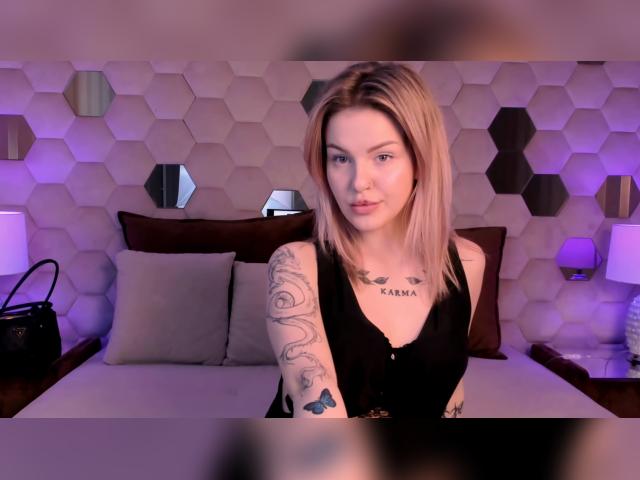Welcome to cammodel profile for YourNaomi: Dominatrix