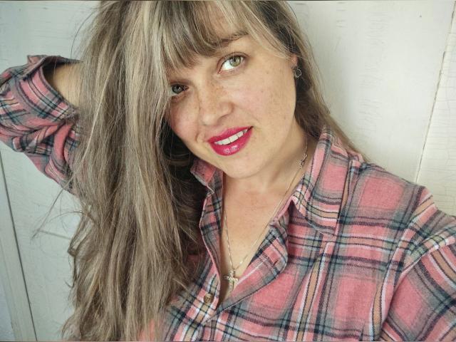 Welcome to cammodel profile for KellyGentleTouc
