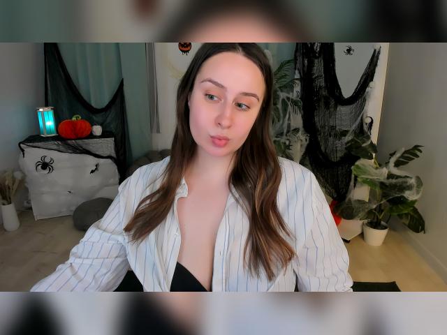 Adult chat with ViLattea: Legs, feet & shoes