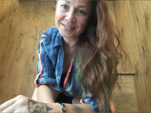 Welcome to cammodel profile for BarbaraCook: Lingerie & stockings