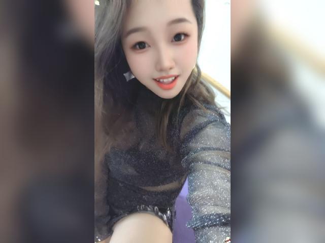 Start video chat with JaneJoy: Lace