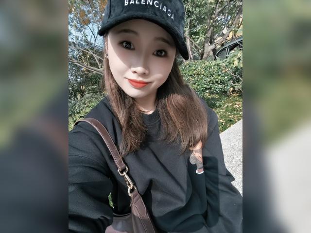 Adult chat with JaneJoy: Nails