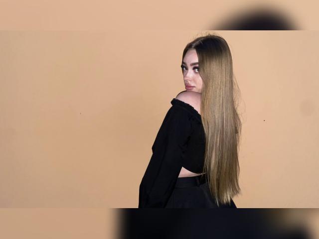 Why not cam2cam with GentleAurora: Travel