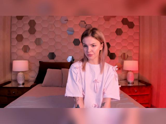 Welcome to cammodel profile for YourNaomi: Dominatrix