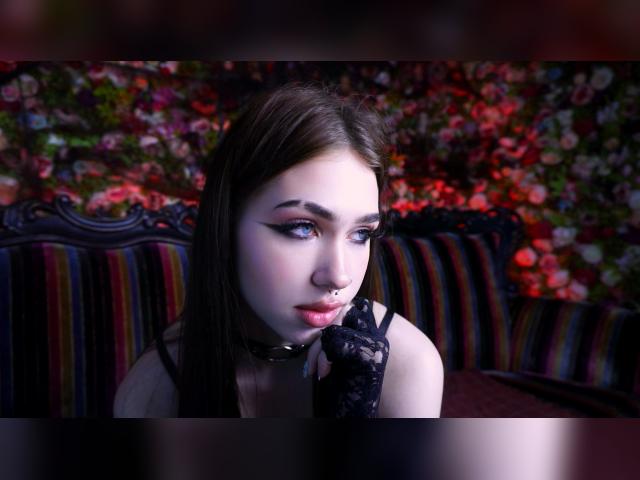 Welcome to cammodel profile for JessicaSod1: Lingerie & stockings