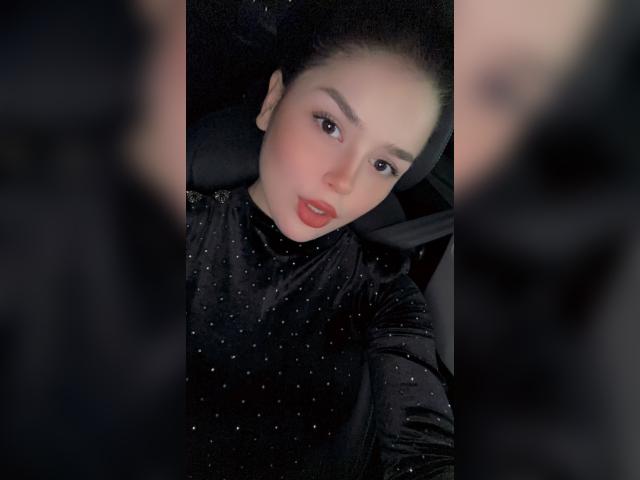 Adult chat with Melanieneal: Masturbation