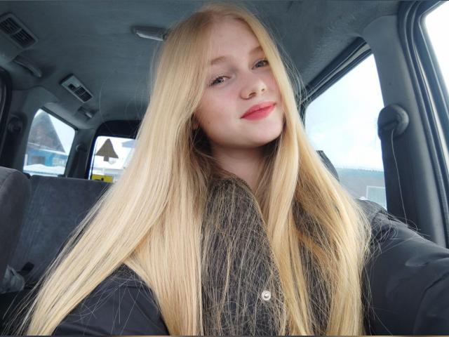 Welcome to cammodel profile for VeronaX: Lingerie & stockings