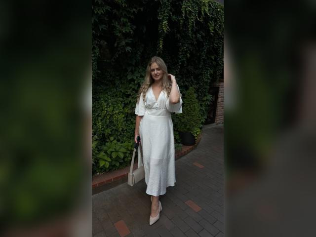 Why not cam2cam with Sonichka25