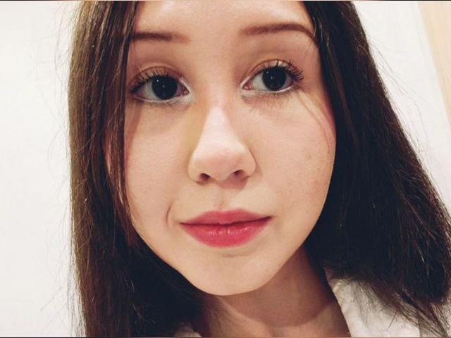 Adult webcam chat with MonicaSway: Nipple play