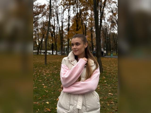 Adult chat with SunnyAlicia24