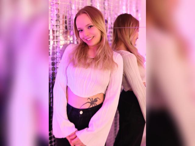 Why not cam2cam with Lucyloy: Lingerie & stockings