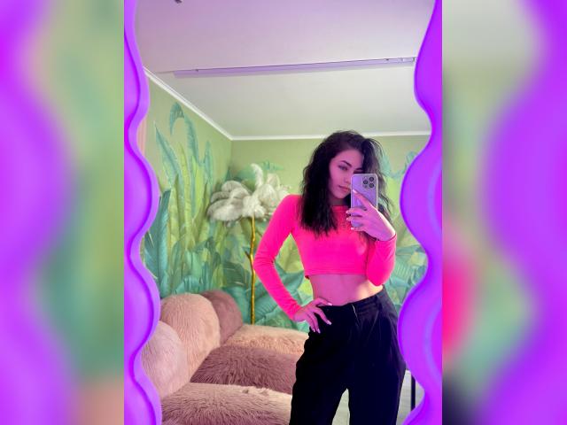 Adult chat with SabrinaC66: Outfits